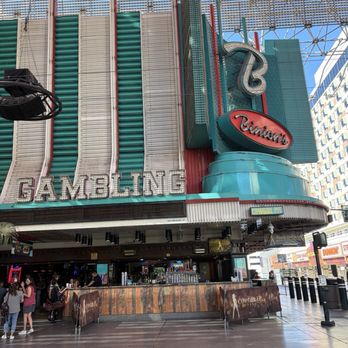 Fremont Street Experience - Casinos Near Me - Las Vegas, Nevada Fremont Street Experience - Casinos Near Me - Las Vegas, Nevada