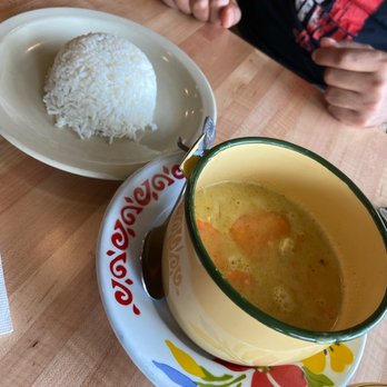 Thai American Bistro - Yellow curry, cute pot - Thai Near Me - Sugar Land, Texas Thai American Bistro - Yellow curry, cute pot - Thai Near Me - Sugar Land, Texas