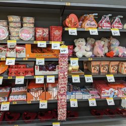 Giant Tiger - Valentine's Day merchandise is on sale.