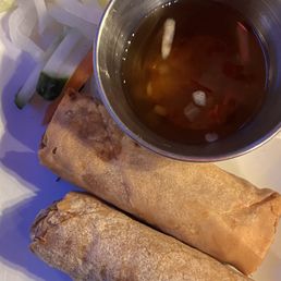 B1. Crispy Pork Rolls Bun B1. Crispy Pork Rolls Bun