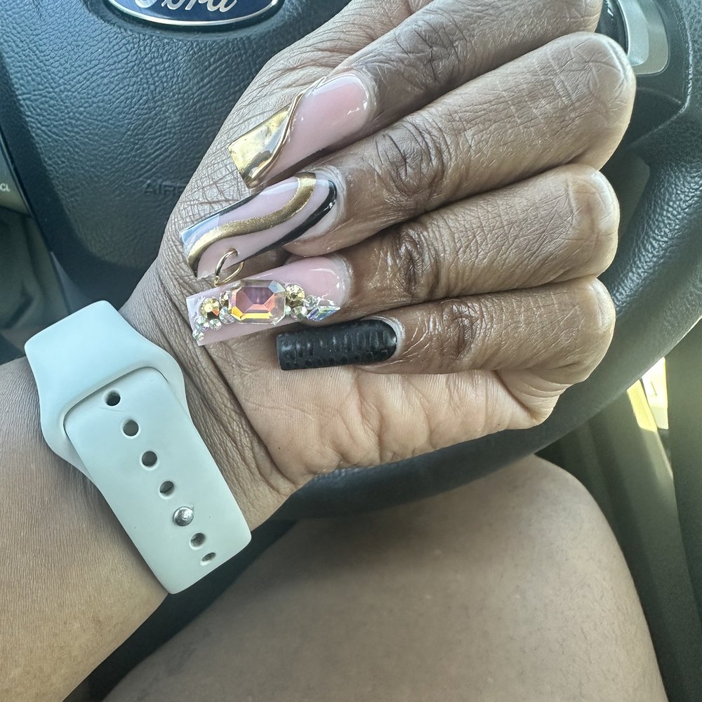 The Drip Salon & Spa - This is just purely letting Bonni freestyle!!! - Nail Salons Near Me - Phoenix, Arizona The Drip Salon & Spa - This is just purely letting Bonni freestyle!!! - Nail Salons Near Me - Phoenix, Arizona