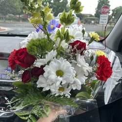 D & L Floral