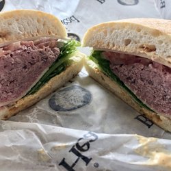 Prime Choice Meat Market - Boar's Head Roast Beef Sandwich