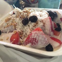 Marfi's Bionicos Y Jugos - Biónico de fresa y plátano.