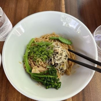 Toya Ramen & Bar - Mala Mazemen (vegan, soupless ramen) - Cocktail Bars Near Me - Portland, Oregon Toya Ramen & Bar - Mala Mazemen (vegan, soupless ramen) - Cocktail Bars Near Me - Portland, Oregon