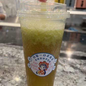 For Good Tea - Sparking Super Green (Sparking Lime Tea with Grapes) - Juice Bars & Smoothies Near Me - Duluth, Georgia