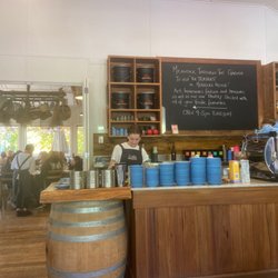 Merricks General Wine Store - Talented, efficient, with a great personality waitstaff