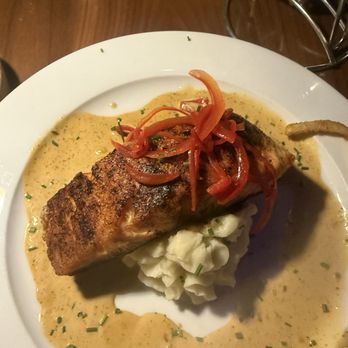 Paparazzi Chophouse - Salmon and mashed potatoes - Steakhouses Near Me - Dallas, Texas