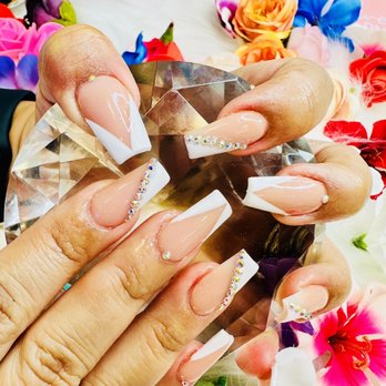 Di Milano Nail Spa - Full set medium coffin - Nail Salons Near Me - Redlands, California Di Milano Nail Spa - Full set medium coffin - Nail Salons Near Me - Redlands, California