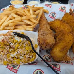Mexican corn fries and spicy fried chicken Mexican corn fries and spicy fried chicken