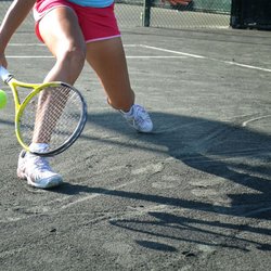 Oak Park Tennis Center - The best clay court tennis for everyone of all ages.