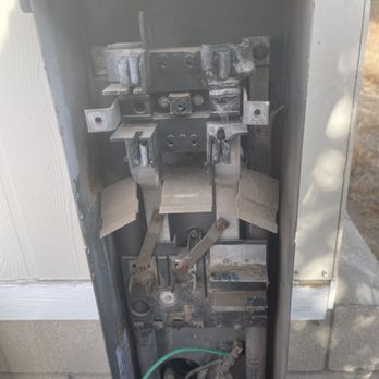 Beverson Electric - Electricians Near Me - Moreno Valley, California