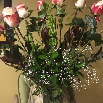Flower Hut - If you like this arrangement, please order from here! - Florists Near Me - Mcallen, Texas Flower Hut - If you like this arrangement, please order from here! - Florists Near Me - Mcallen, Texas