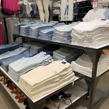Old Navy - Trendy Wide Leg denim - Men's Clothing Near Me - Scottsdale, Arizona Old Navy - Trendy Wide Leg denim - Men's Clothing Near Me - Scottsdale, Arizona