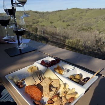 Calera Wine - Wineries Near Me - Hollister, California Calera Wine - Wineries Near Me - Hollister, California