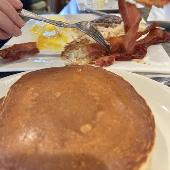 Melrose - One friend's breakfast. - Breakfast & Brunch Near Me - Oak Creek, Wisconsin