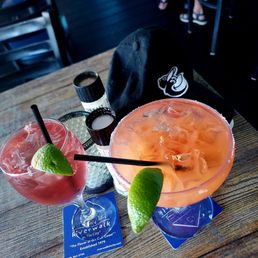 Belini mocktail and sunset margarita on the rocks Belini mocktail and sunset margarita on the rocks
