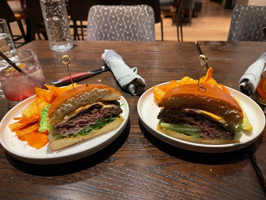 Cannon + Belle by null