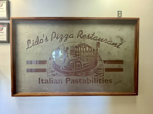 Lido's Restaurant & Pizzeria by null