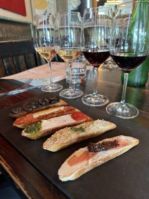 Enoteca La Storia by null