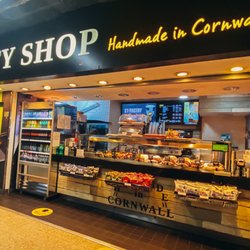 London Euston - Pasty Shop