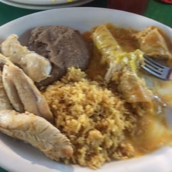 Chente's - Chicken enchiladas are delicious - Mexican Near Me - Alice, Texas