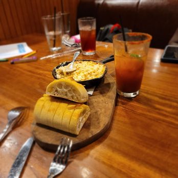 Phillips Seafood - Seafood Near Me - Baltimore, Maryland