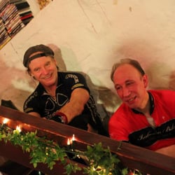 LifesCycle - Master and apprentice instructors