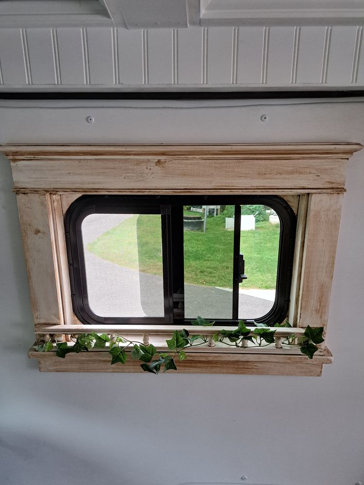 Slide of Timberline Tiny Homes