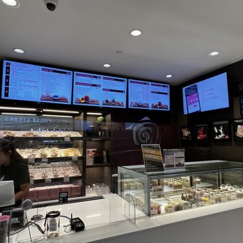 Sweet Hut Bakery & Cafe - Sweet Hut location in Lenox Square. - Bakeries Near Me - Atlanta, Georgia Sweet Hut Bakery & Cafe - Sweet Hut location in Lenox Square. - Bakeries Near Me - Atlanta, Georgia
