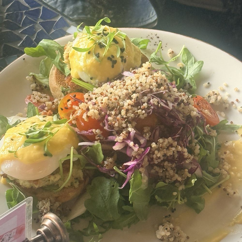 Sunny Side Cafe & Eatery - Crab cake Benedict - Breakfast & Brunch Near Me - Miami, Florida Sunny Side Cafe & Eatery - Crab cake Benedict - Breakfast & Brunch Near Me - Miami, Florida