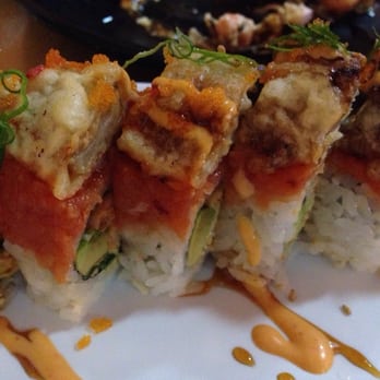 Sushiholic - Sushi Bars Near Me - La Mirada, California