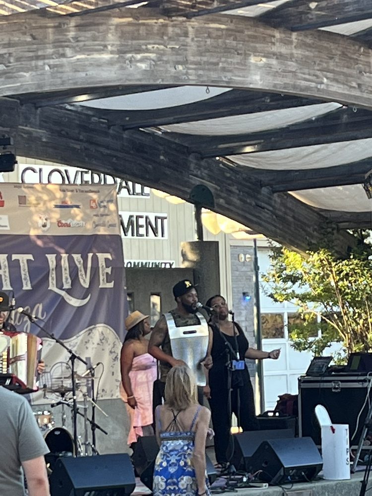 CLOVERDALE 124 N Cloverdale Blvd, Cloverdale, California Local