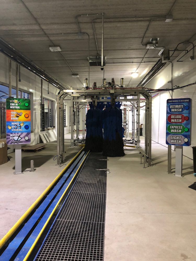 Sudz Express Car Wash 3