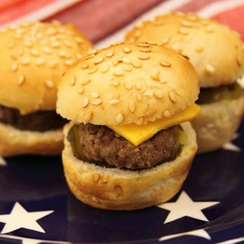 AppetizersUSA - Mini Burger with American Cheese & Pickle - Caterers Near Me - Scottsdale, Arizona