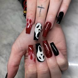 Vogue Nails