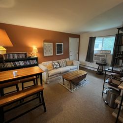 Brittany Motel - Brittany Motel