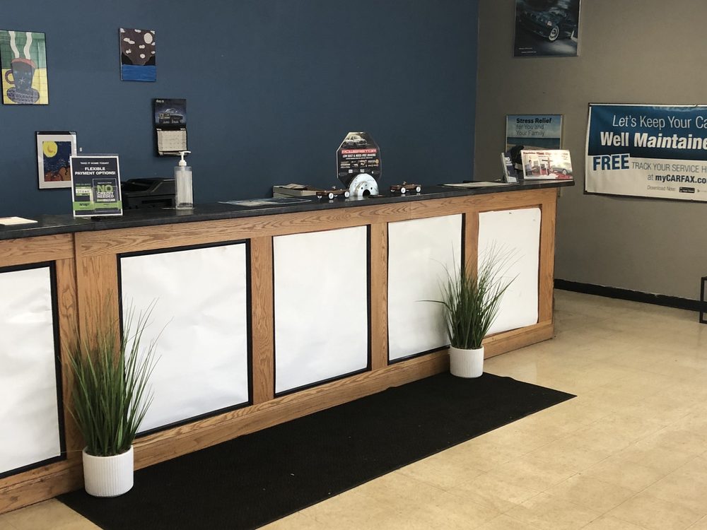 ADMIRAL AUTO CARE Updated September 2024 15 Photos 6709 Pearl Rd