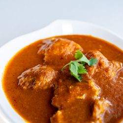 Saffron Indian Bistro - CHICKEN CURRY