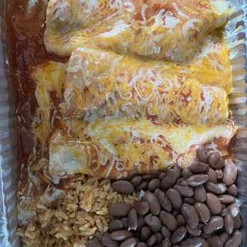 Celia's Mexican Restaurant - Antioch - Enchilada Verde a la Carta Lunch - Mexican Near Me - Antioch, California Celia's Mexican Restaurant - Antioch - Enchilada Verde a la Carta Lunch - Mexican Near Me - Antioch, California