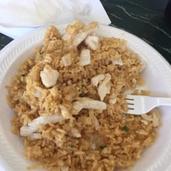 Hong Kong Chinese Restaurant - Disgusting chicken fried rice