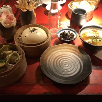 NoMoreRice - Teigtaschen, Hefebrötchen und Suppe Jiaozi - Chinese Near Me - Dortmund, NW