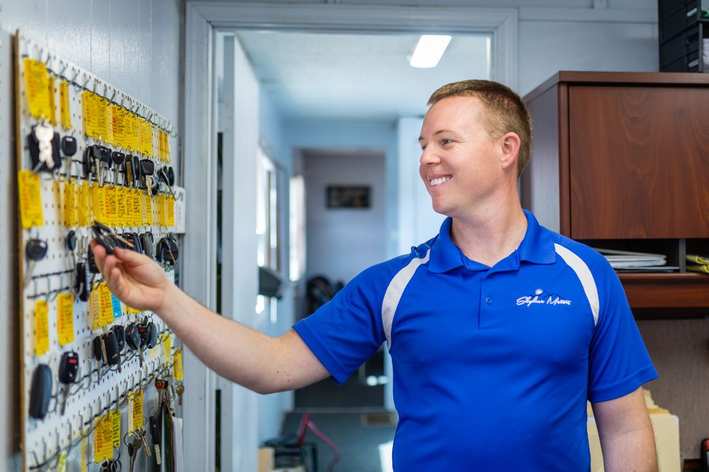 SKYLINE MOTORS Updated August 2024 20 Photos 33 Sardis Rd