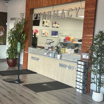 Daily Dose Craft Bar - Real pharmacy - Coffee & Tea Near Me - Jacksonville, Florida