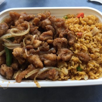 Happy Wok - Black Pepper Chicken with Fried Rice - Chinese Near Me - Blacksburg, Virginia