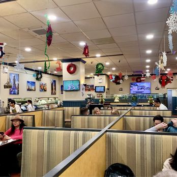 Andrews Nyc Diner - American Near Me - New York, New York