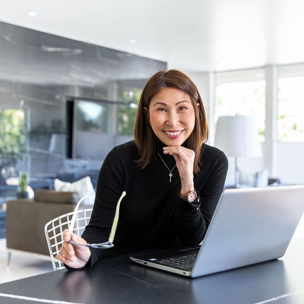 JULIA KOH COMPASS 38 Photos Issaquah, Washington Real Estate