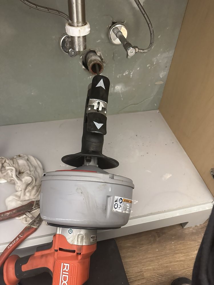 Slide of 1st Choice Building Maintenance