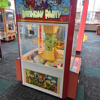 Chuck E. Cheese - Birthday party - Pizza Near Me - Garden Grove, California Chuck E. Cheese - Birthday party - Pizza Near Me - Garden Grove, California