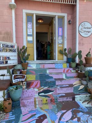 Starland Strange And Bazaar by null